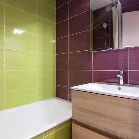 Апартаменти Du Lou - Agreable 2 Pieces 6 Personnes Expo Sud Et Au Pied Des Pistes Mae-7507 *