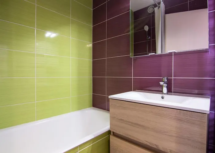 Апартаменти Du Lou - Agreable 2 Pieces 6 Personnes Expo Sud Et Au Pied Des Pistes Mae-7507 *